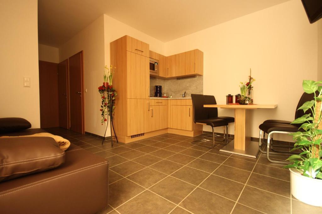Hotel Panoramadorf Saualpe Eberstein Habitación foto