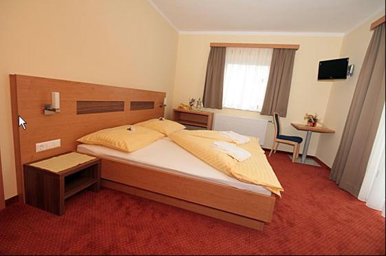 Hotel Panoramadorf Saualpe Eberstein Habitación foto